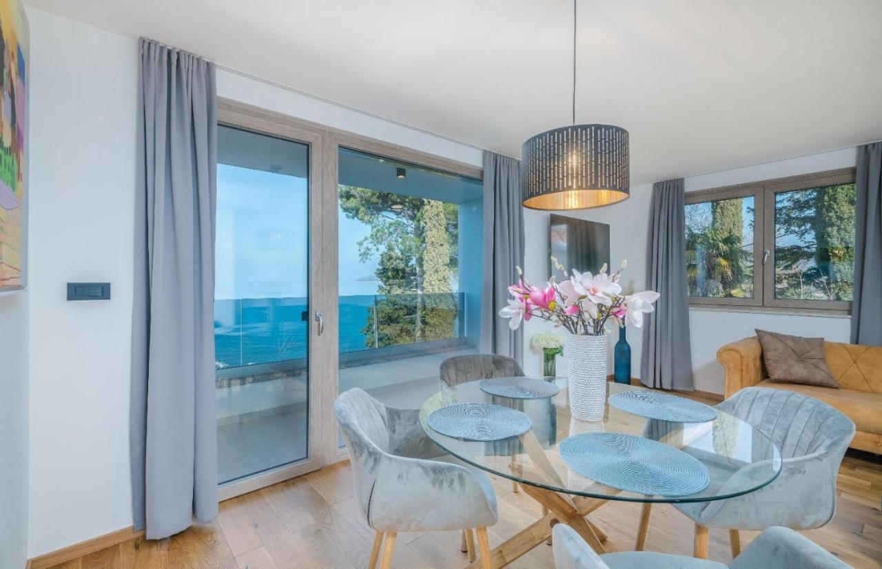 Villa Njivice Apartment Ema Eksteriør bilde